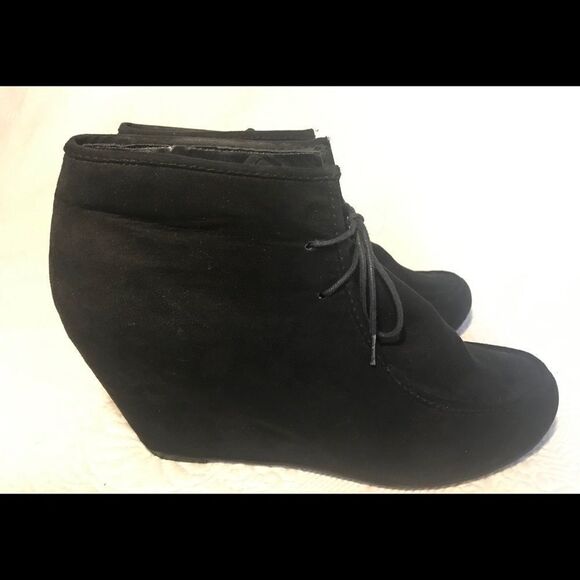 DV DOLCE VITA wedge ankle boots - Picture 3 of 5